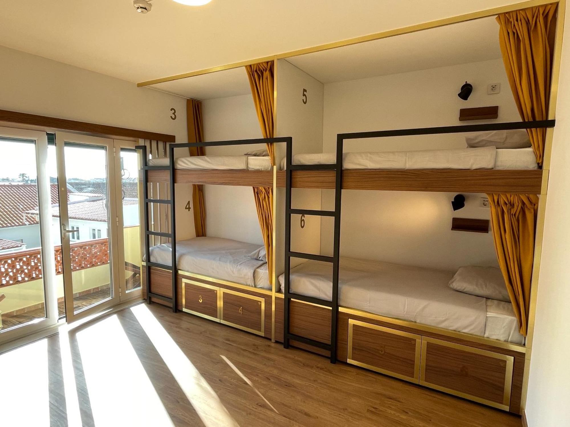 33 Hostel バレアル エクステリア 写真
